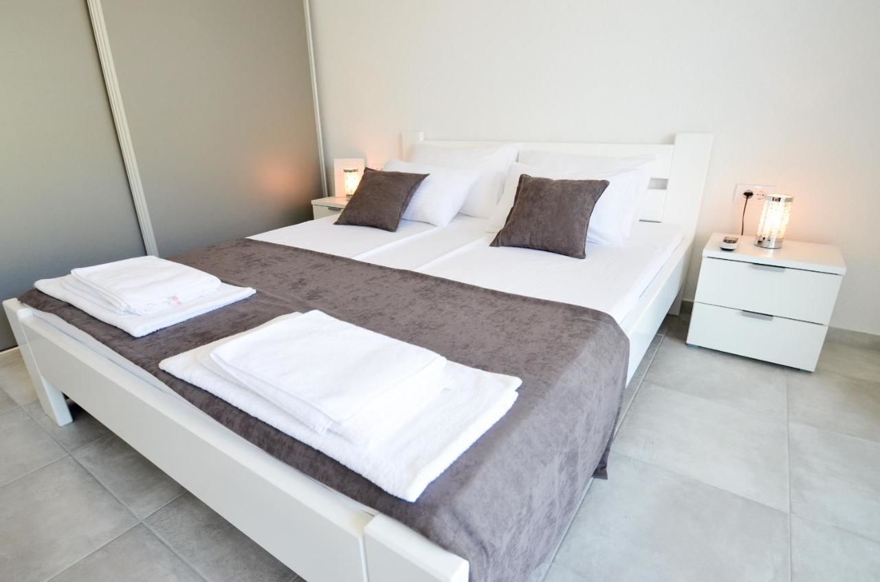 Апартаменты Bay View Apartments Котор-19