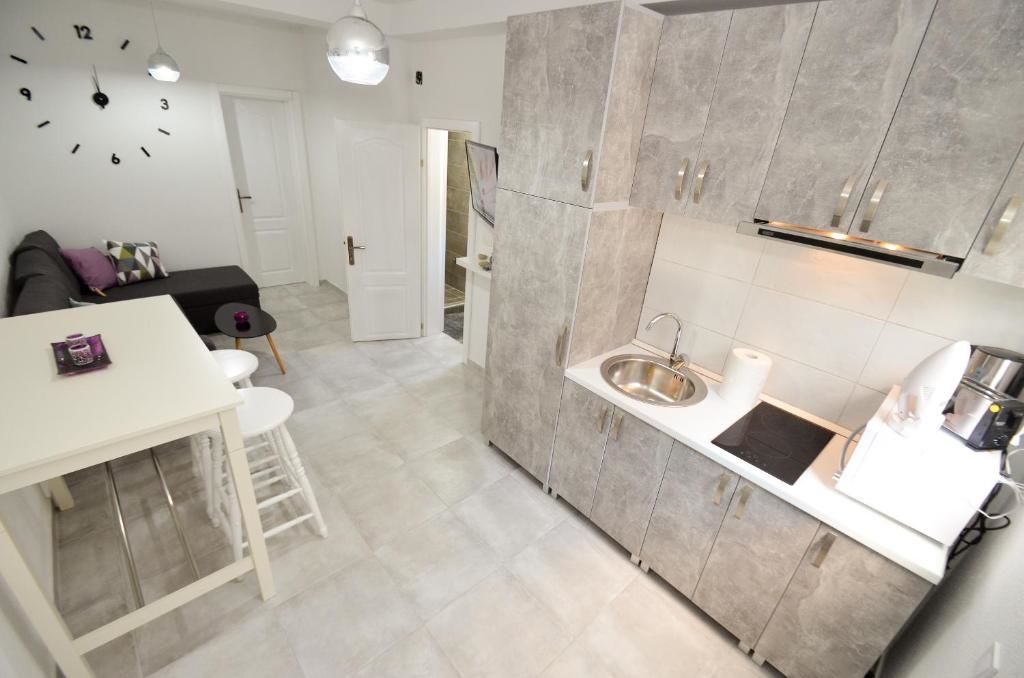 Апартаменты Bay View Apartments Котор-50