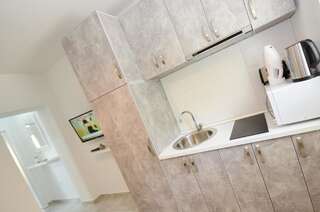 Апартаменты Bay View Apartments Котор Апартаменты с видом на море-20