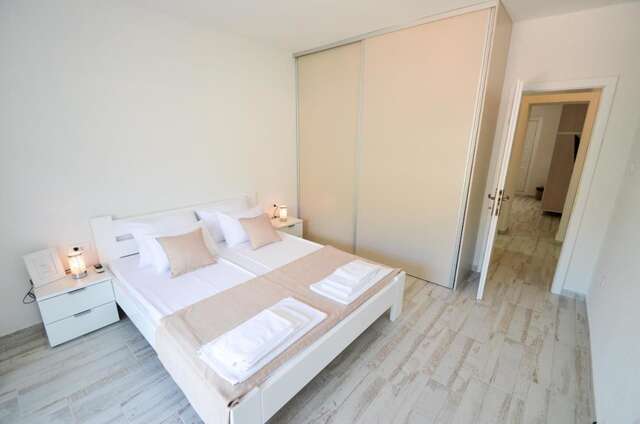 Апартаменты Bay View Apartments Котор-42